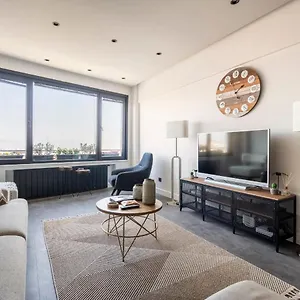  شقة Sevim With A Sea View In Nisantasi